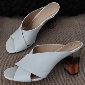 POUR LA VICTOIRE PLV HARLEY IVORY HEELED SANDAL